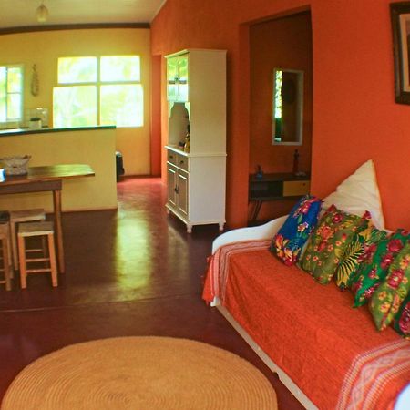 Casas Caminho Do Meio เลนโซยส์ ภายนอก รูปภาพ