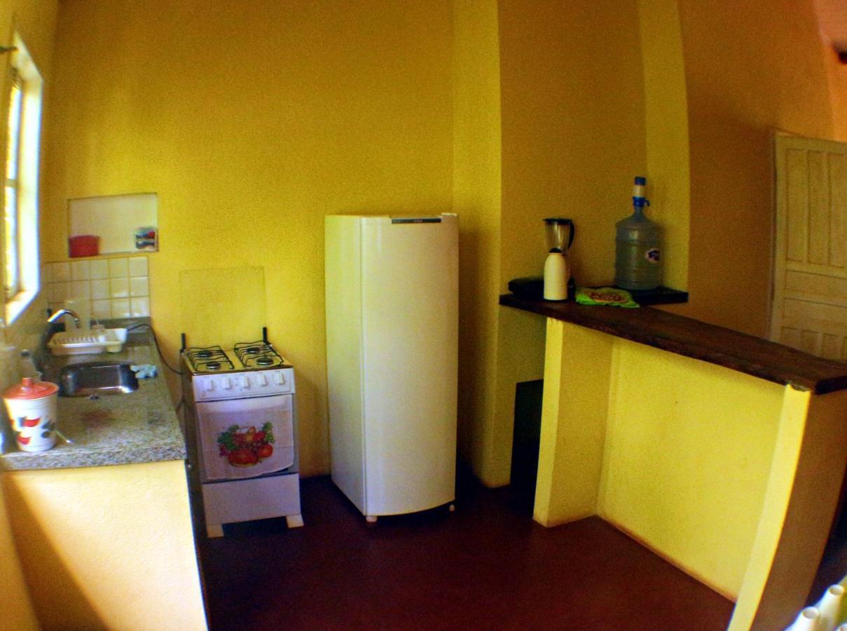 Casas Caminho Do Meio เลนโซยส์ ภายนอก รูปภาพ