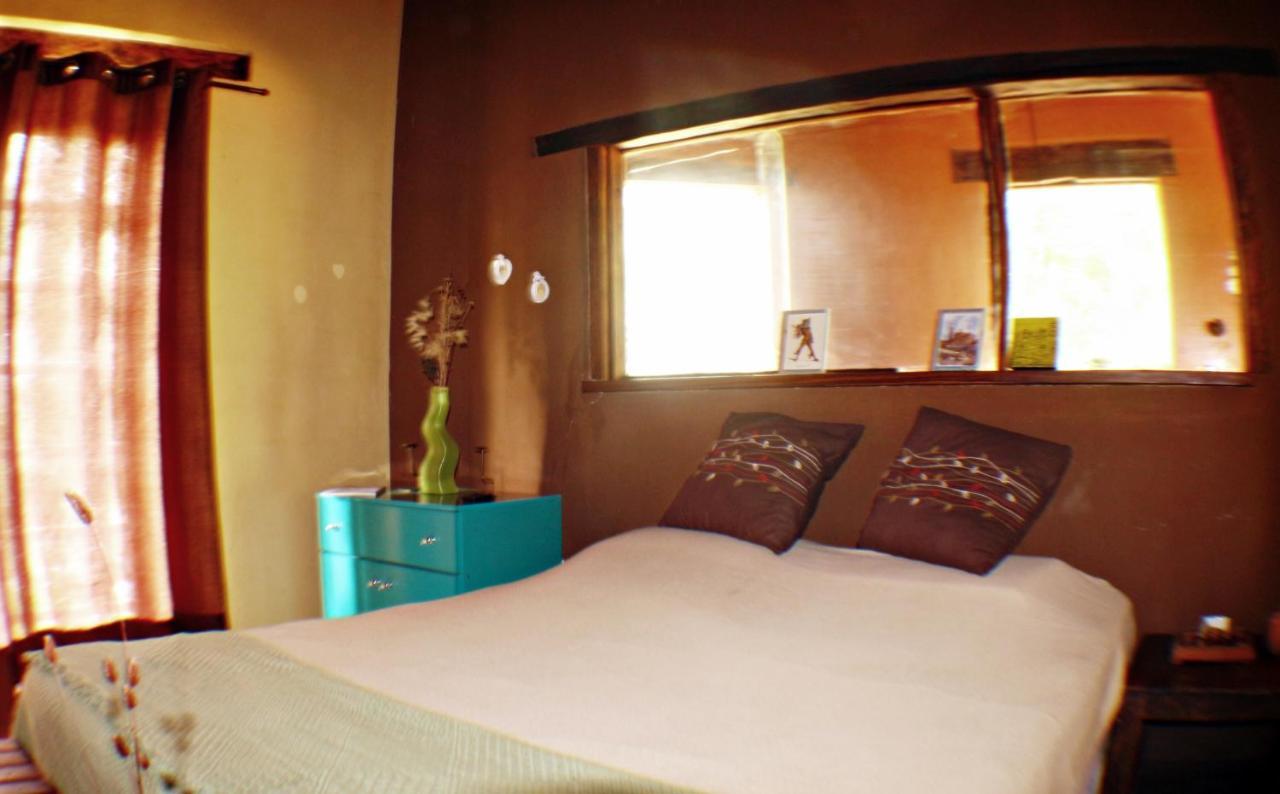 Casas Caminho Do Meio เลนโซยส์ ภายนอก รูปภาพ